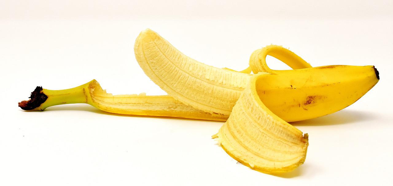 banana-g028aad6a8_1280